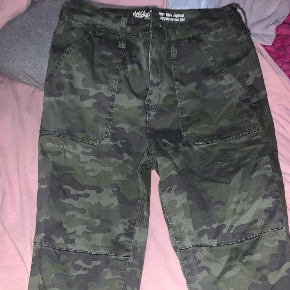 Camo jeggings